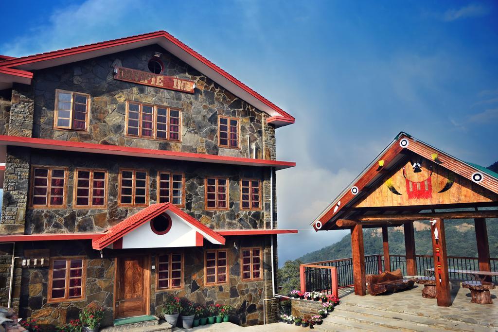 Dovipie Inn Kohima Esterno foto